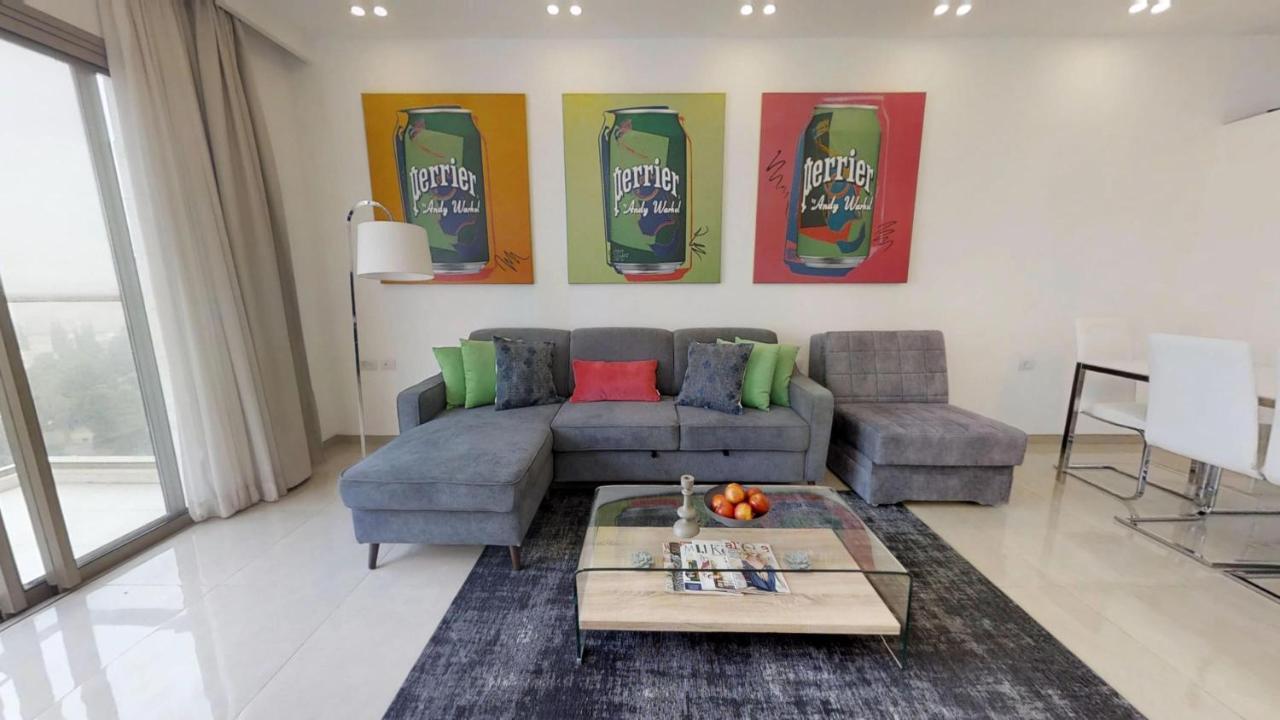 Exclusive Two-Bedroom Apartment With Parking القدس المظهر الخارجي الصورة
